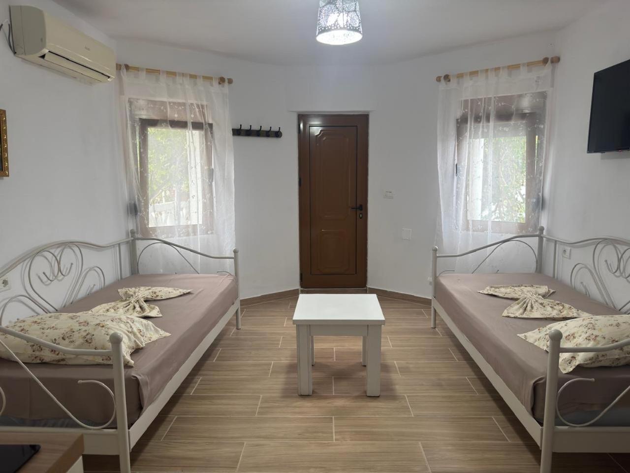 Mustafaraj Apartments Ksamil Luaran gambar