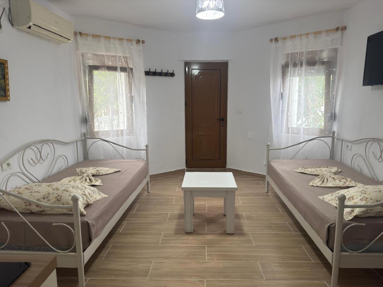 Mustafaraj Apartments Ksamil Luaran gambar